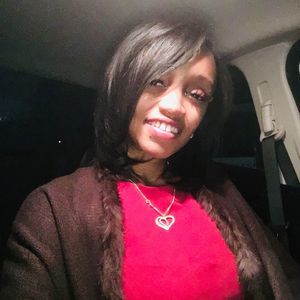 Meet your Posher, Simone